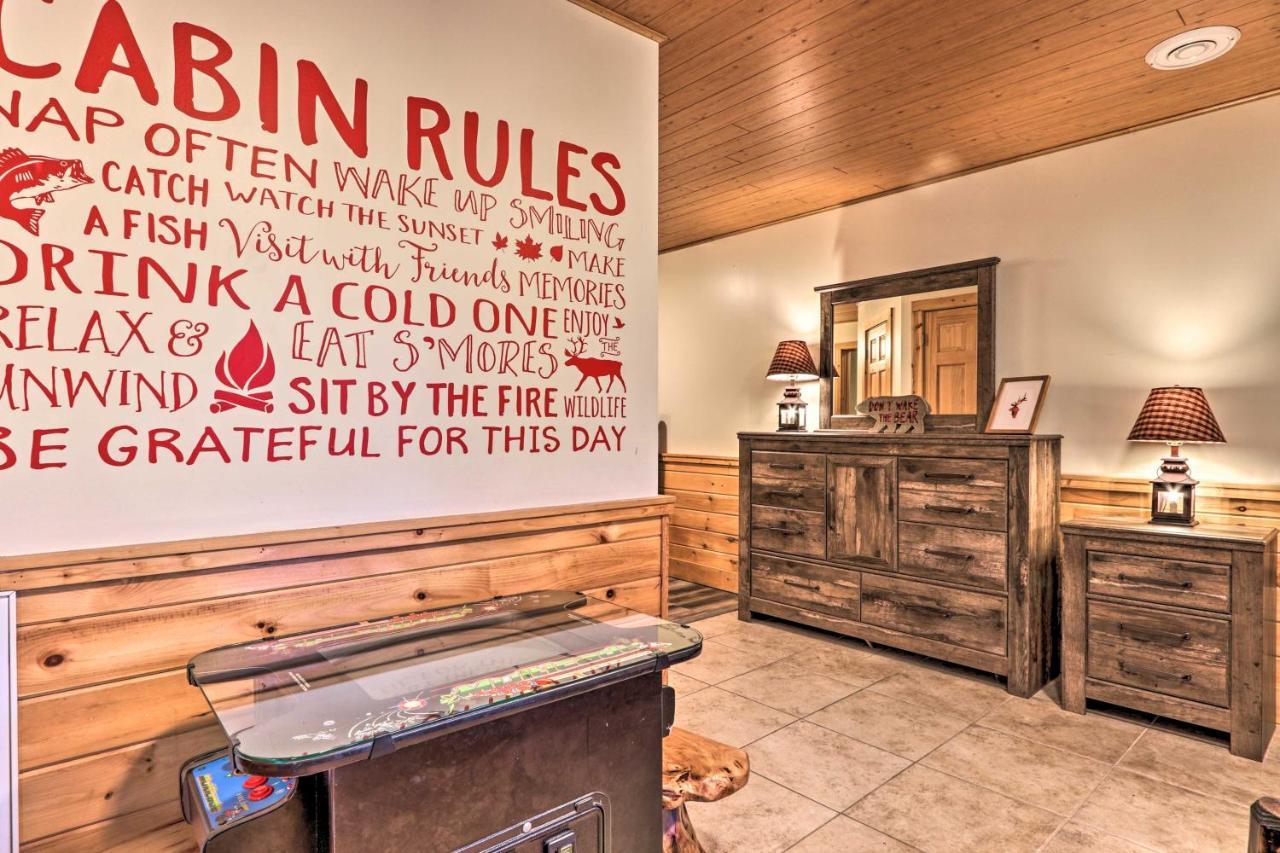 Cozy Cabin With Hot Tub In The Heart Of Pigeon Forge Villa Exterior foto