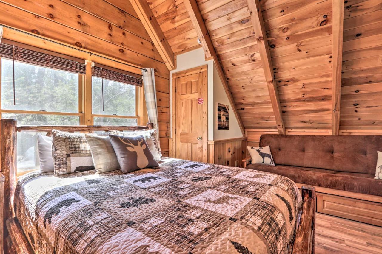 Cozy Cabin With Hot Tub In The Heart Of Pigeon Forge Villa Exterior foto